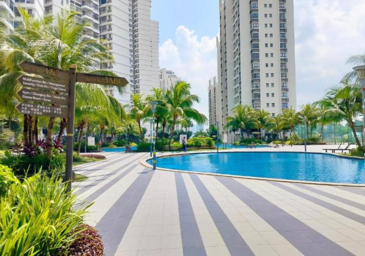 Tranquil Sea View Danga Bay 3br 6pax By Our Johor Bahru